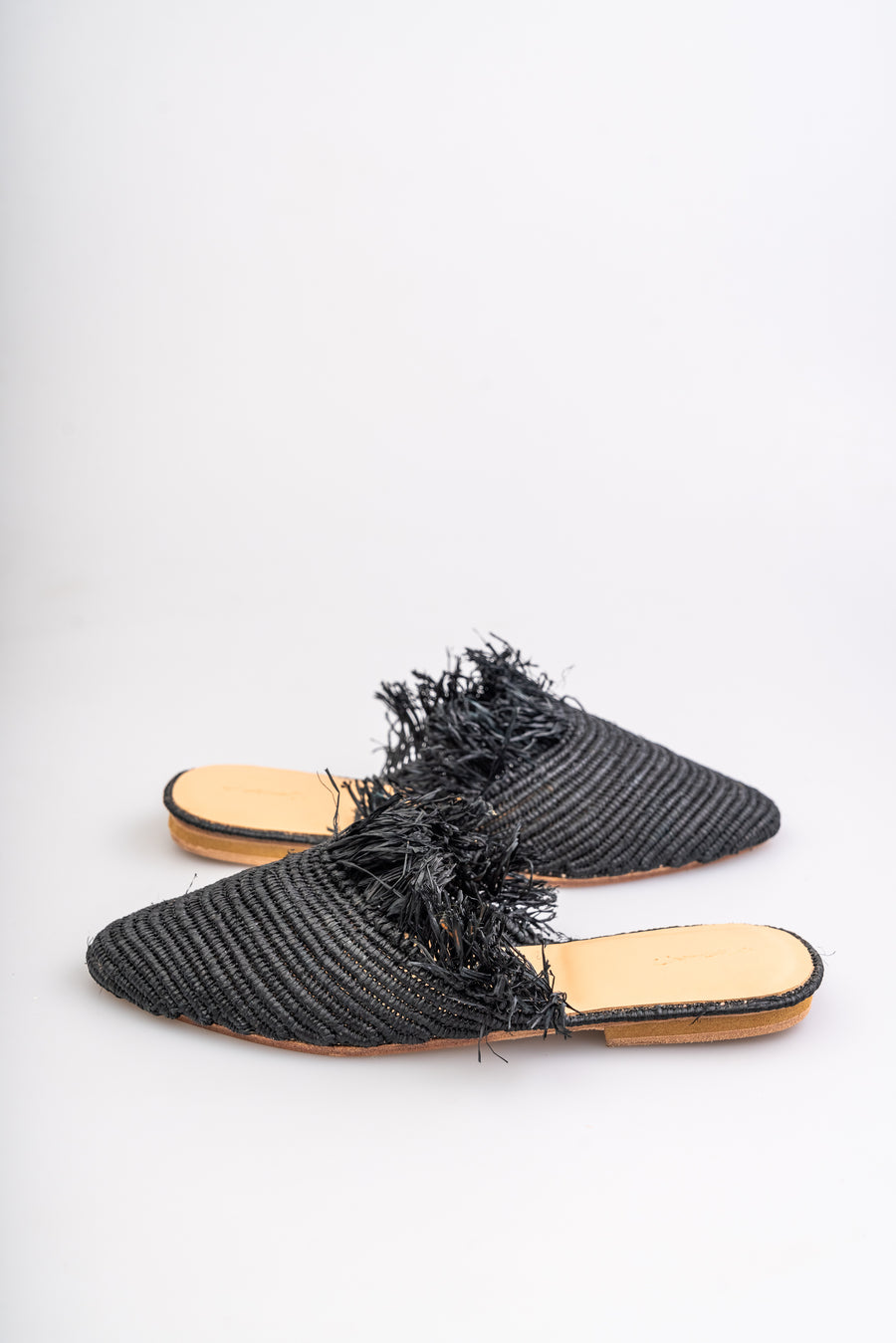 Raffia shoes